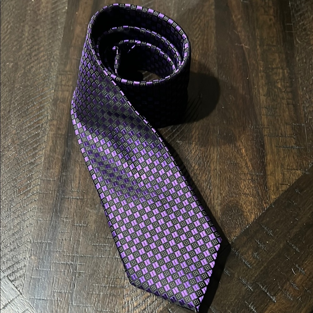Sean John Purple Polka Dot Tie